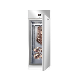 Um Fleisch im Dry-Aged Verfahren zu veredeln: